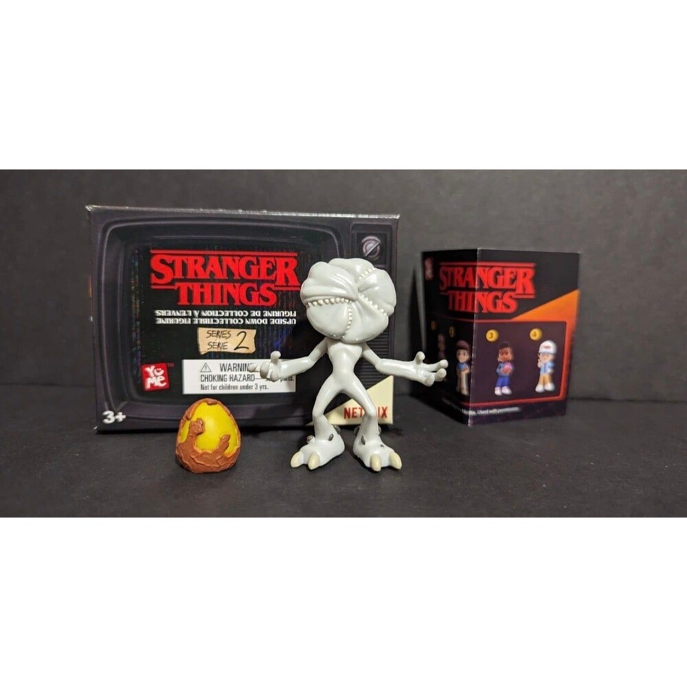 Stranger Things YuMe Series 2 - Closed Face Demogorgon & BONUS ITEMS!